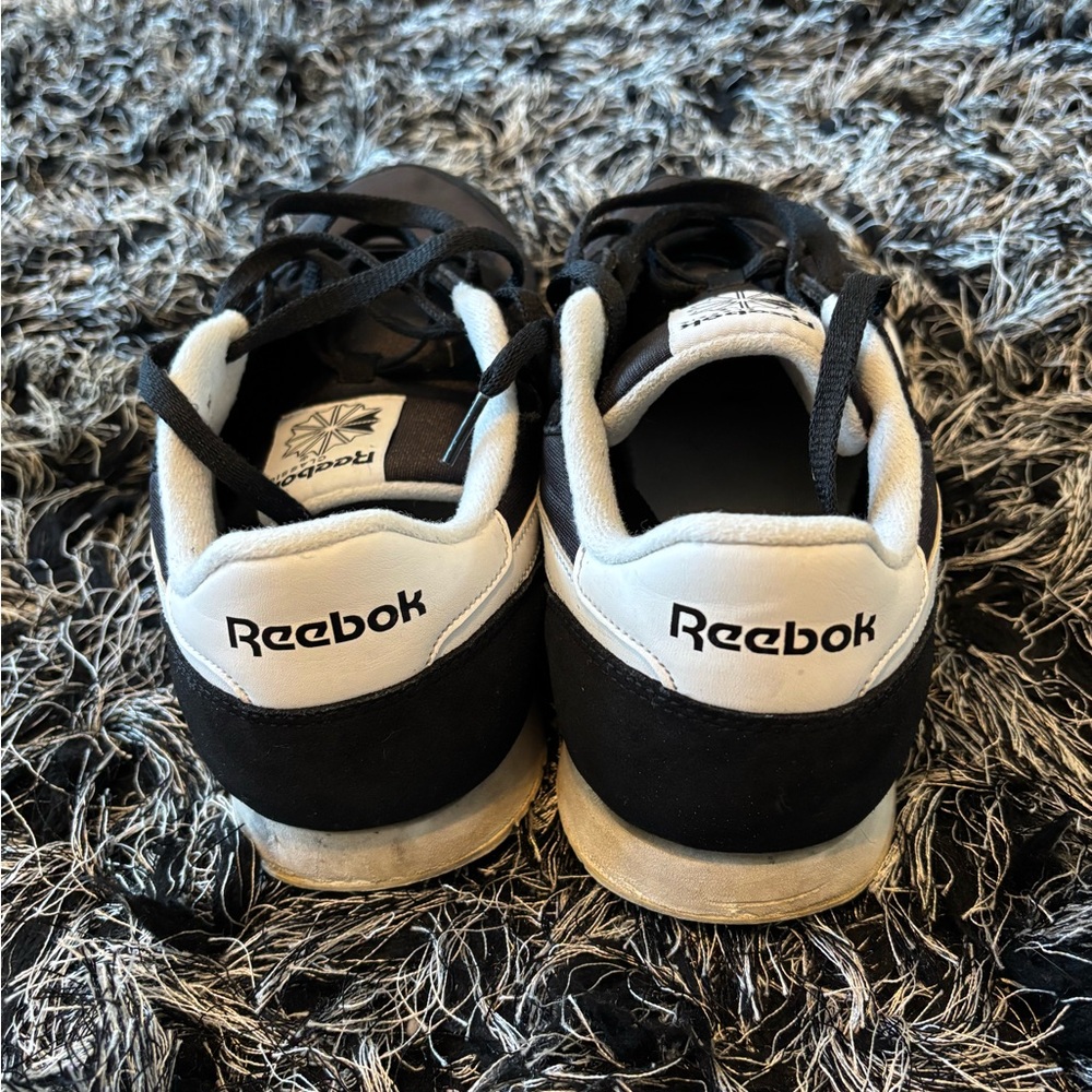 Reebok Classic Black and White Sneakers - Picture 3 of 4